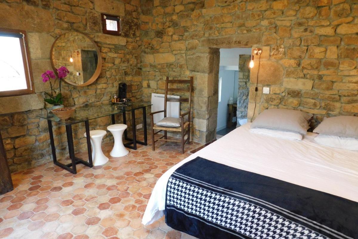 Chambre D'Hotes Les Cerisiers Vesseaux Exterior foto